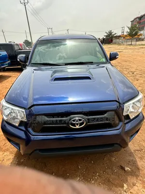 Toyota Tacoma 2015 Blue