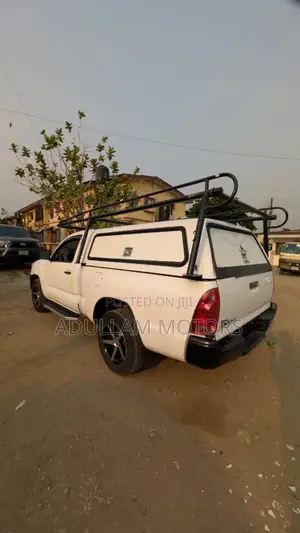 Toyota Tacoma 2013 White