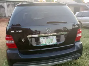 Mercedes-Benz M Class 2009 Black