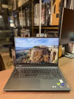 Laptop Lenovo Legion 5 16GB Intel Core i9 SSD 1T