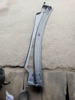 Wiper Grail for 11--15 Grand Cherokee