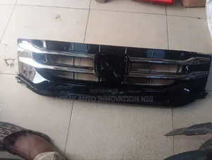Front Grill Honda Odyssey 2016