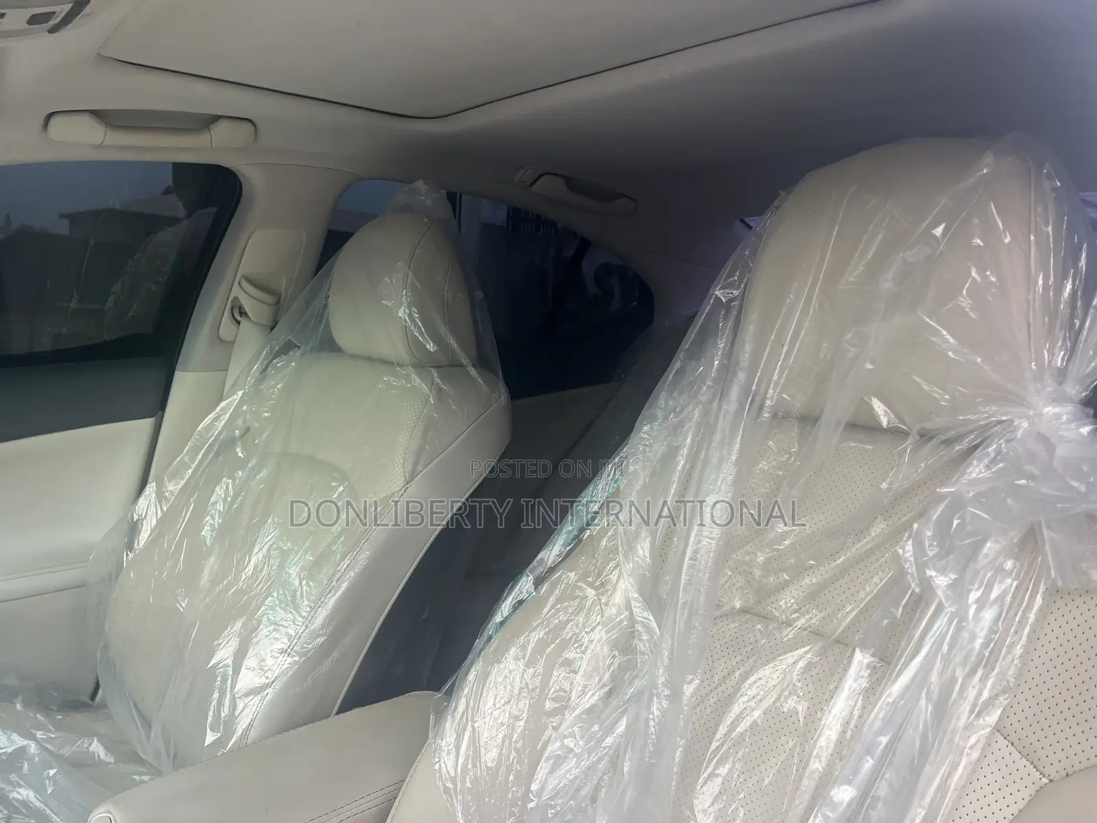Lexus IS 2013 White