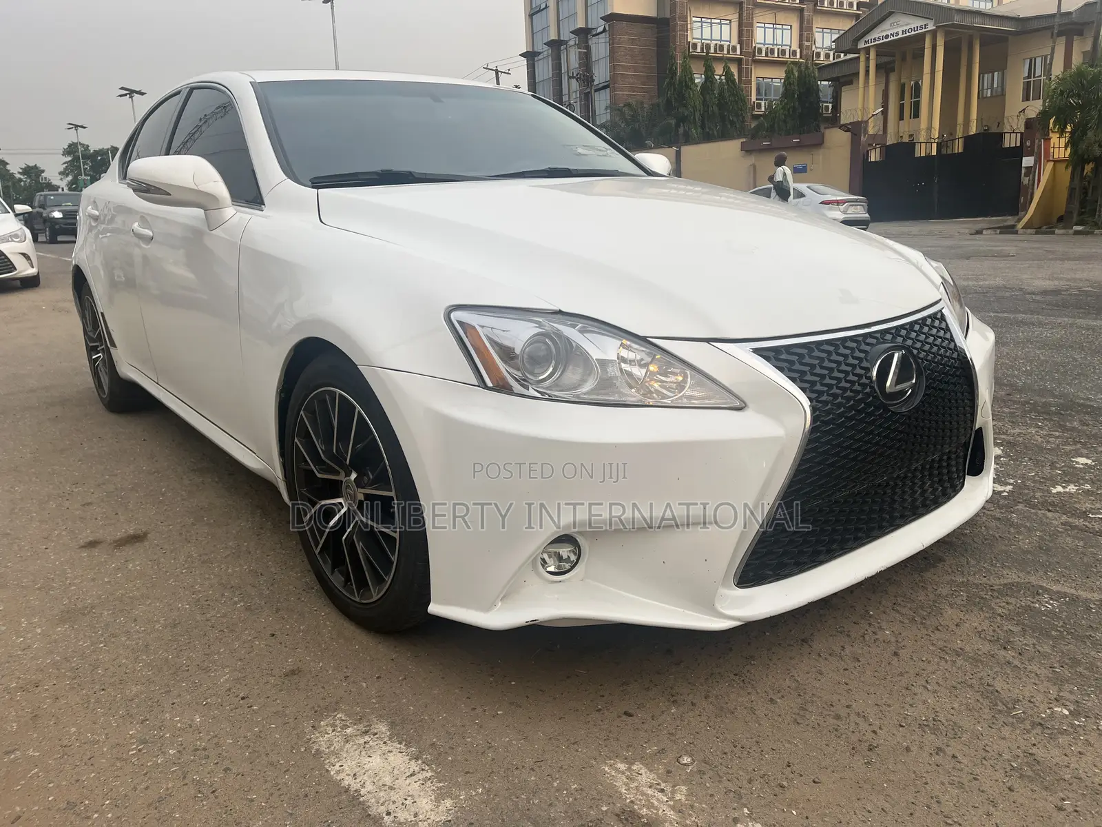Lexus IS 2013 White