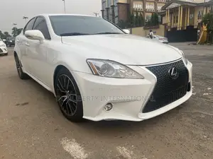 Lexus IS 2013 White