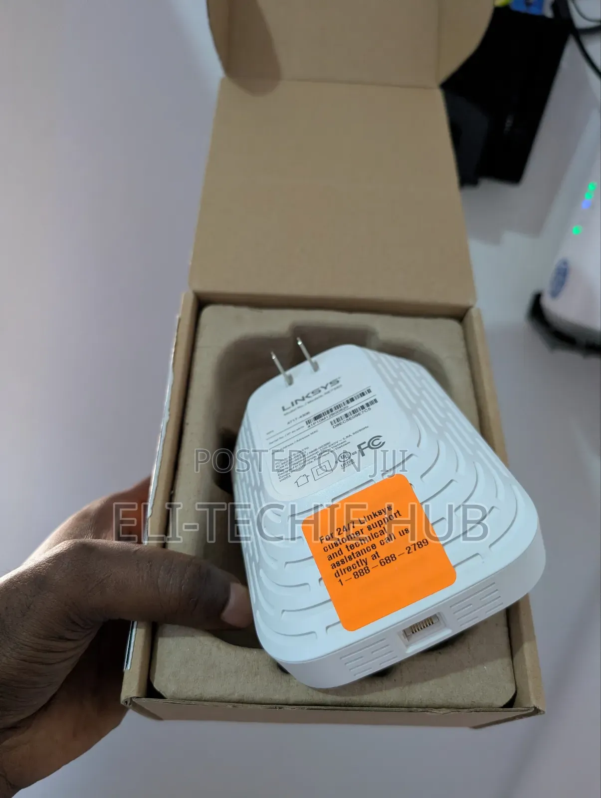 Linksys Wi-Fi 6 Range Extender Ax1800