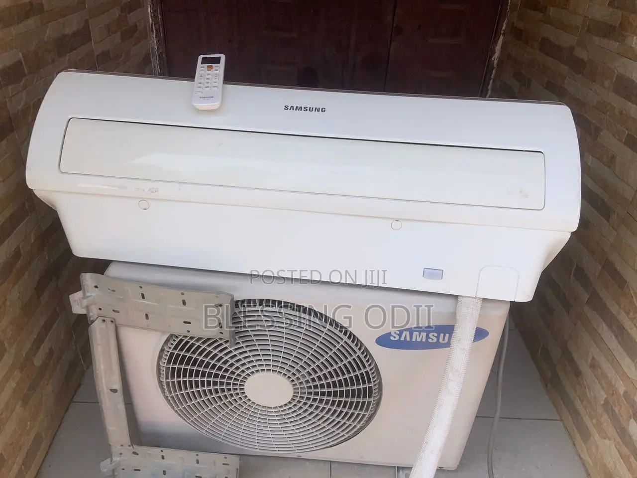 Samsung 1.5hp Low Voltage Ac With Full Gas Inside