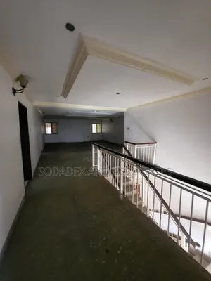5bdrm Duplex in Phase 2 Gra for rent