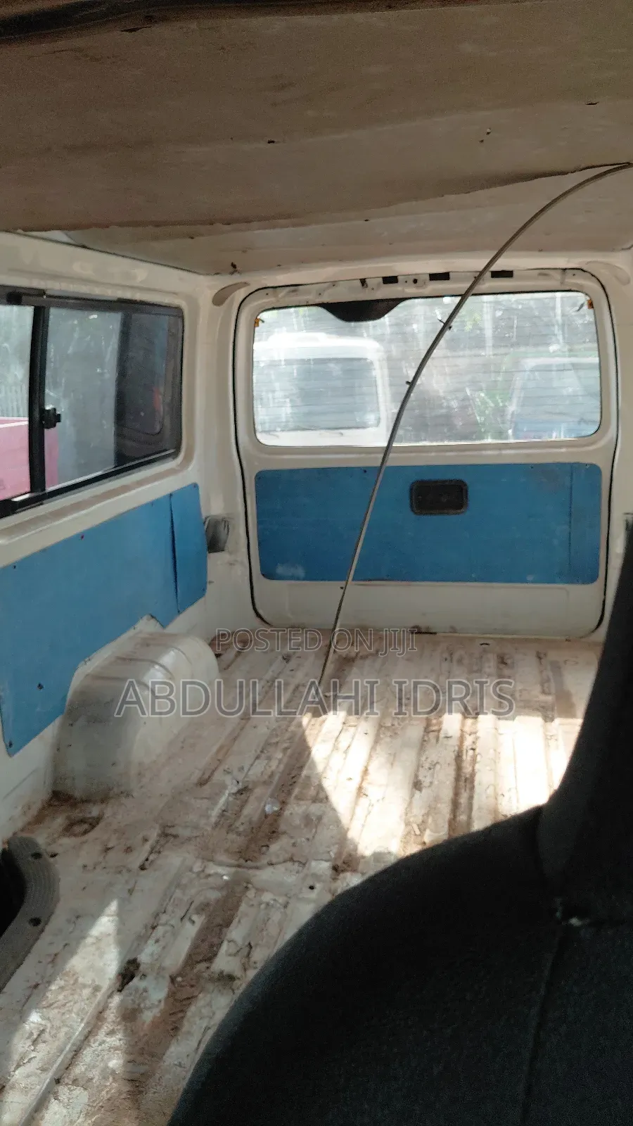 Toyota HiAce 2014 White