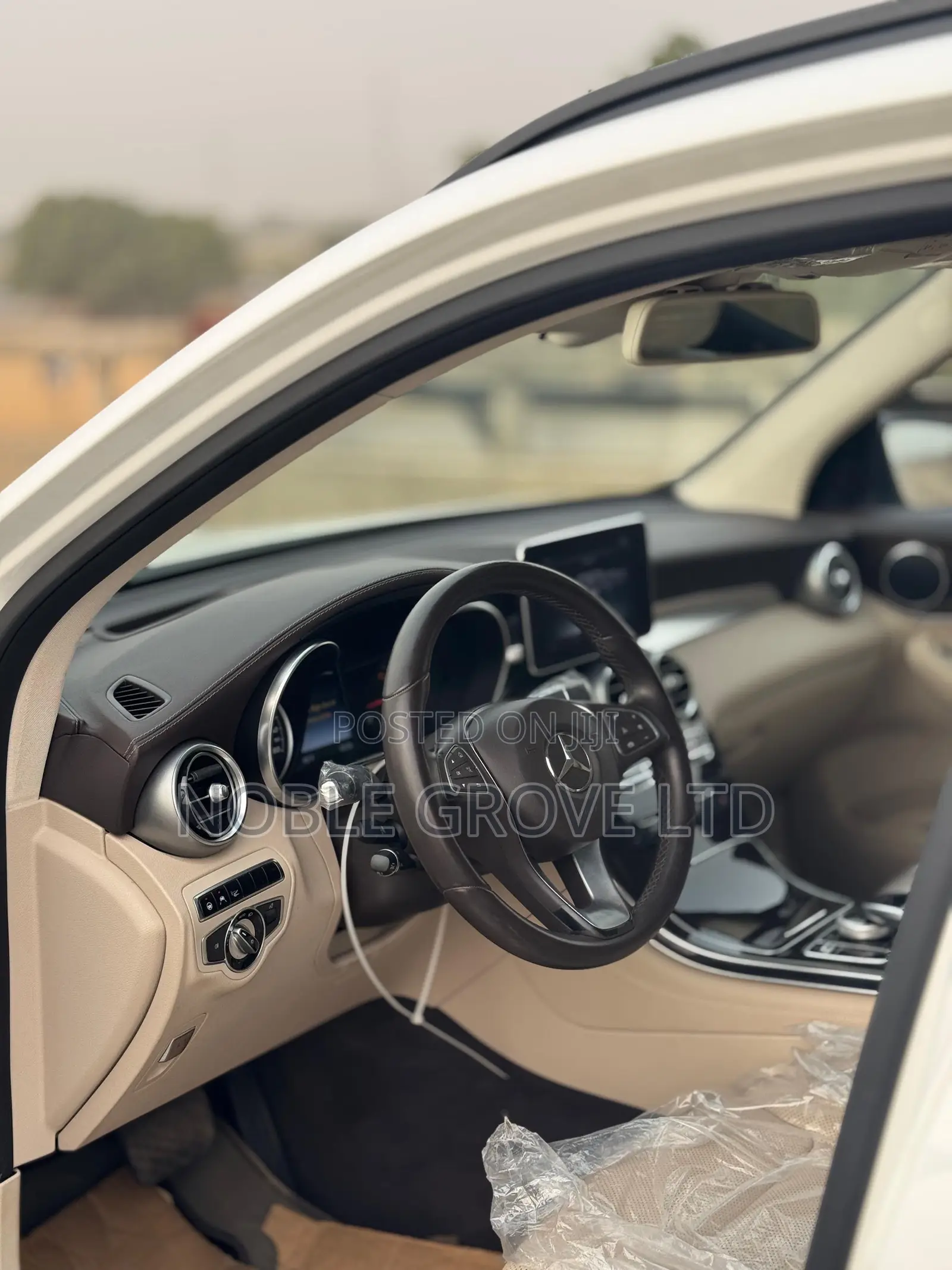 Mercedes-Benz GLC-Class 2016 White