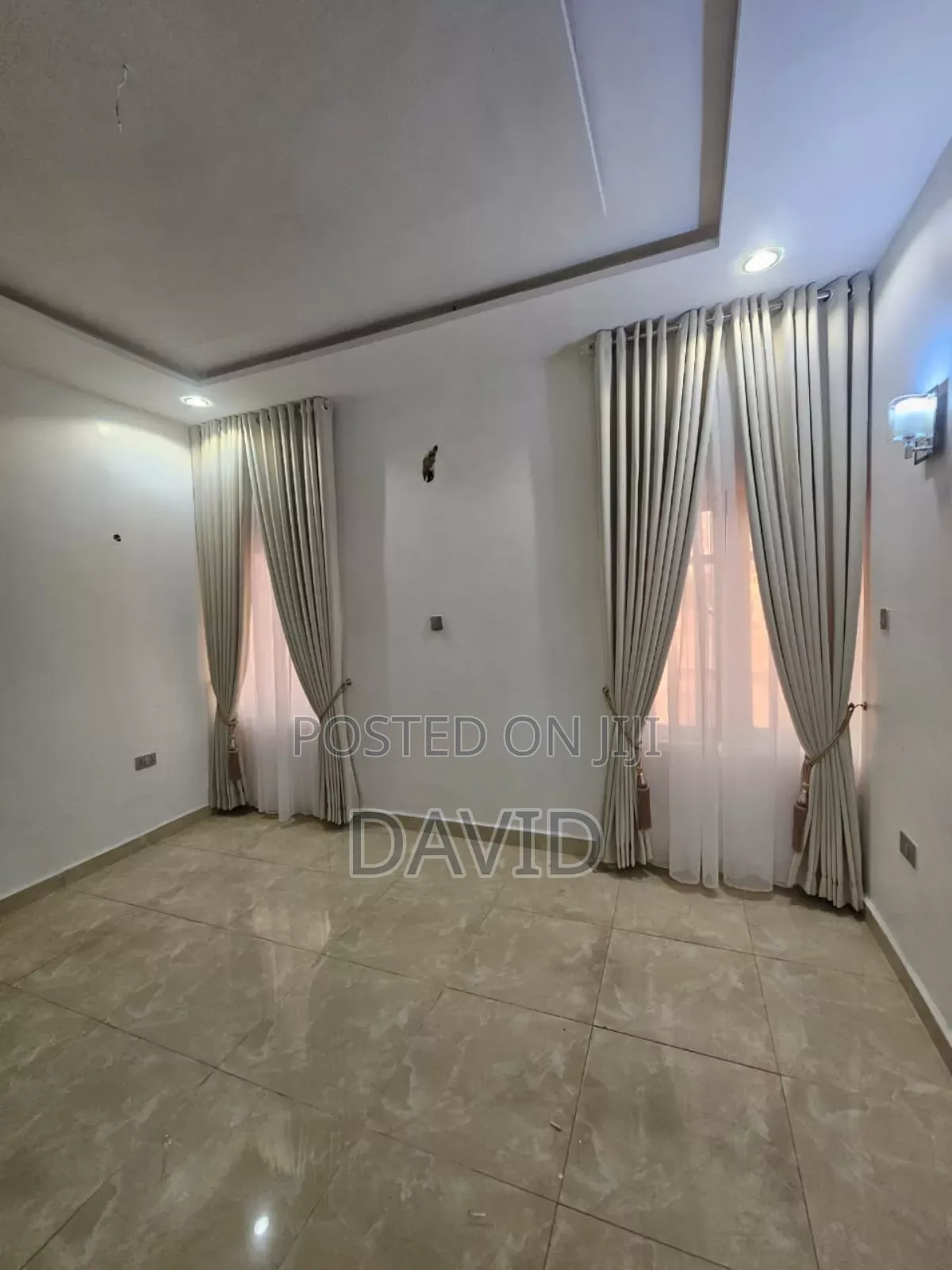 Luxury Curtains Blinds