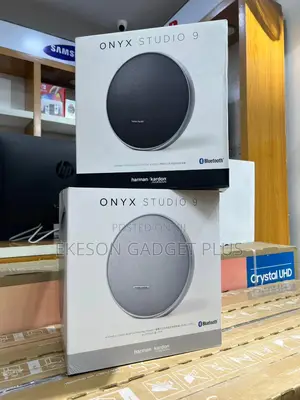 Brandnew Onyx Studio 9 Speaker