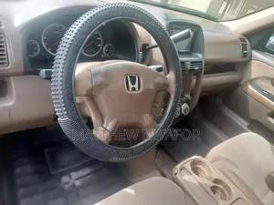 Honda CR-V 2005 Gold