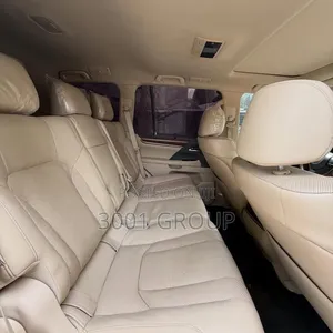 Lexus LX 570 AWD 2016 Black