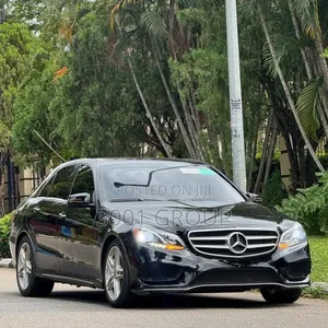 Mercedes-Benz E350 Base 4Matic Sedan AWD (3.5L 6cyl 7A) 2015 Black