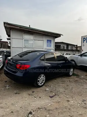 Hyundai Elantra 2009 Blue