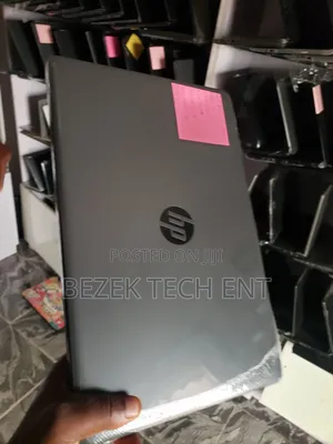 New Laptop HP 250 G7 8GB Intel Core i5 SSD 256GB