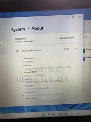 New Laptop HP 250 G7 8GB Intel Core i5 SSD 256GB