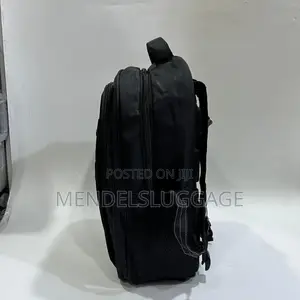 Lan Kaidi Classic Black Backpack With Stylish Accents