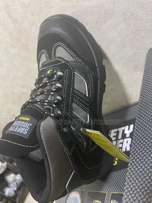 Climber Safety Jogger Boot Up
