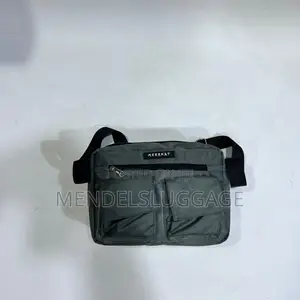 Meerkat Light Gray Shoulder Bag With Zipper Compartments