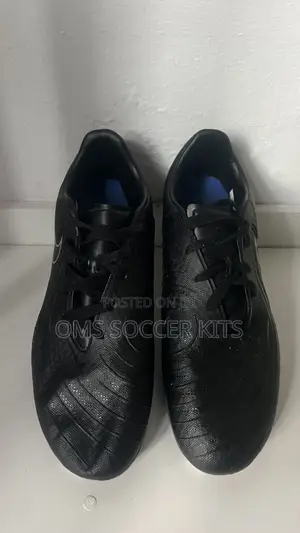 Original Foreign Used Nike Phantom (42/43)