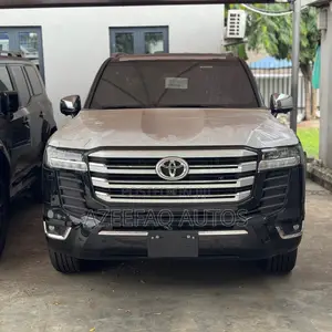 New Toyota Land Cruiser 2025 Black