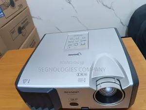 Sharp Pg-f212x-l Conference/Classroom Dlp Multimedia Projector
