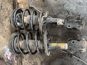 Front Shock Absorber For Nissan Altima 2001-2005 Model
