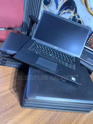 Laptop Dell Latitude E7270 8GB Intel Core i5 SSD 256GB