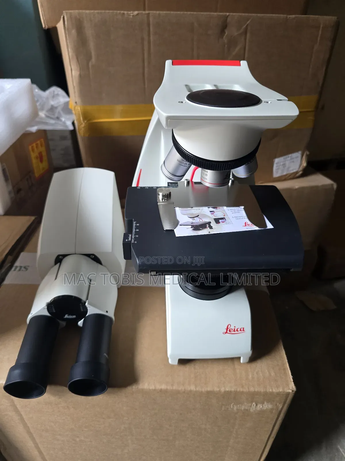 Leca Microscope