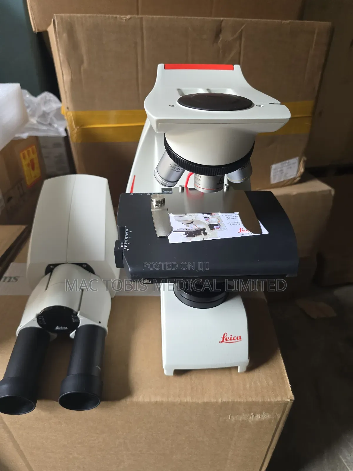 Leca Microscope
