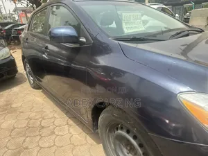Toyota Matrix 2010 Blue