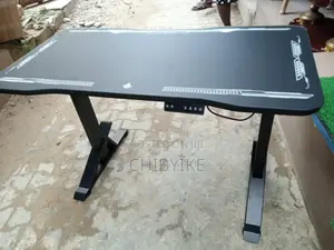 1.6m Adjustable Table Glass Top