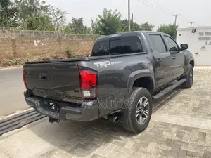 Toyota Tacoma TRD Sport 2019 Gray