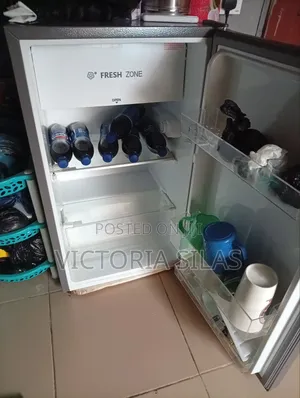 Fridge 90l