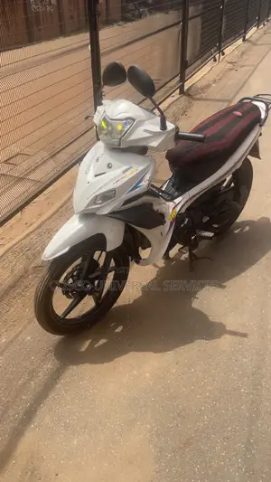 TVS Neo NX 2025 White