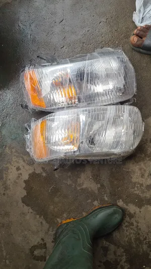 Headlight for Ford Escape 2004