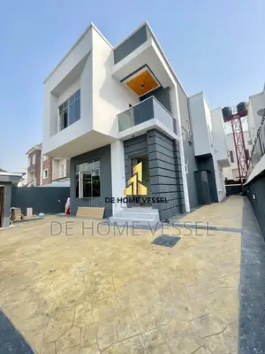 5bdrm Duplex in Lekki for sale