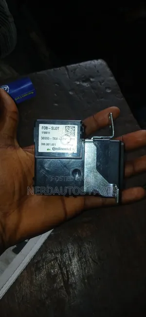Key Slot Acura ZDX 2010-2013