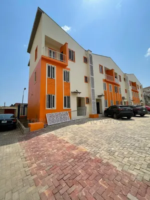 4bdrm Duplex in Ogudu GRA for sale