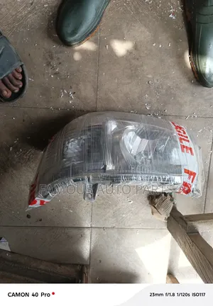 Headlight Toyota Hiace Or Hummer