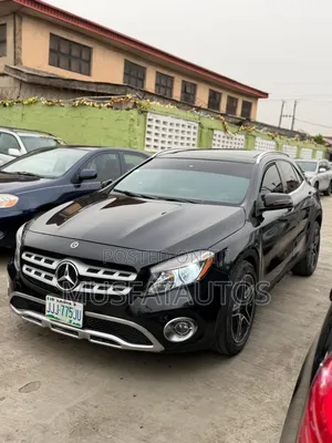 Mercedes-Benz GLA 250 2018 Black