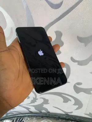 Apple iPhone 8 Plus 64 GB Black