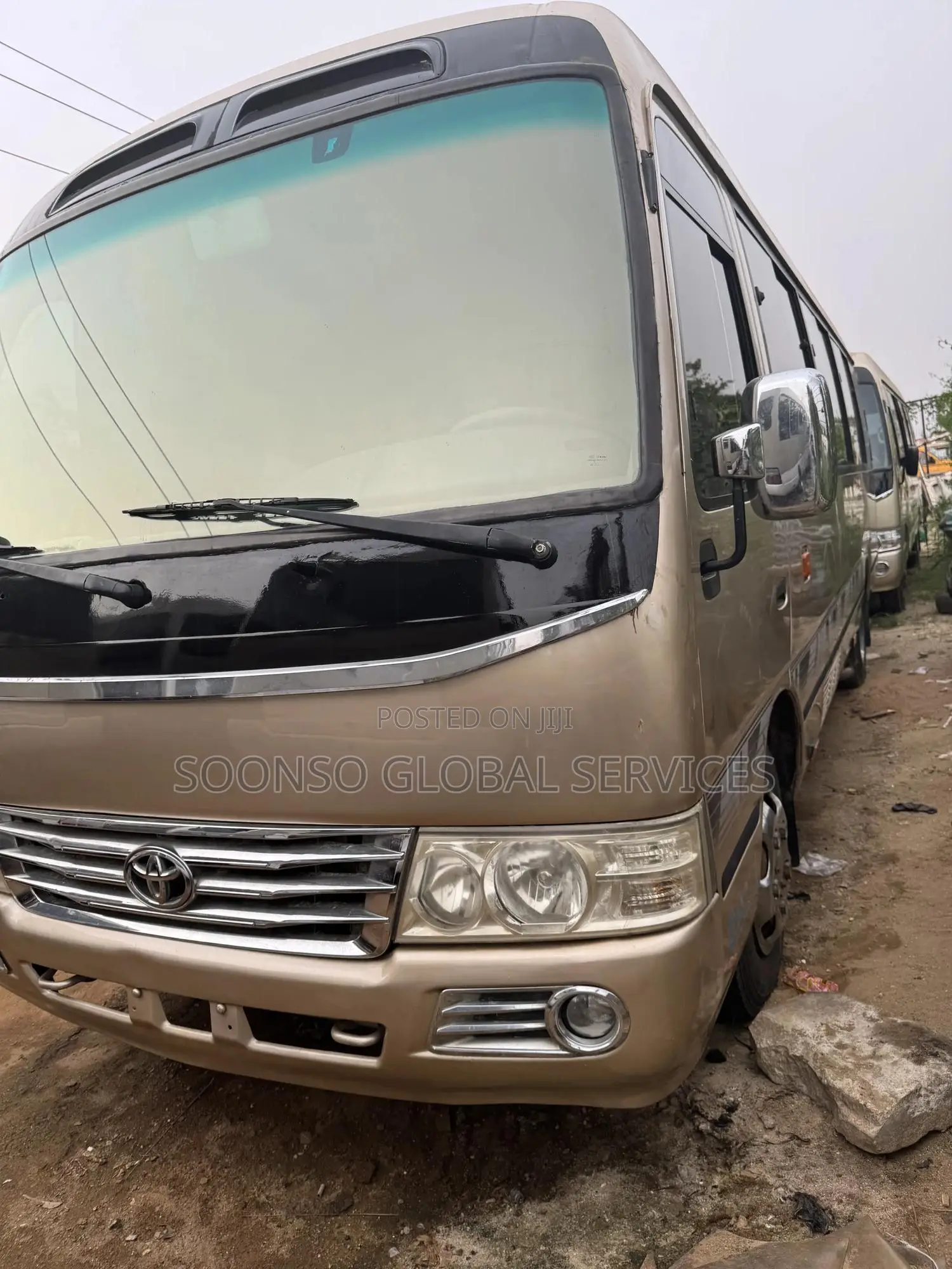 Toyota Coaster 2017 Gold