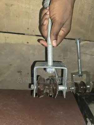 Complete D Iron