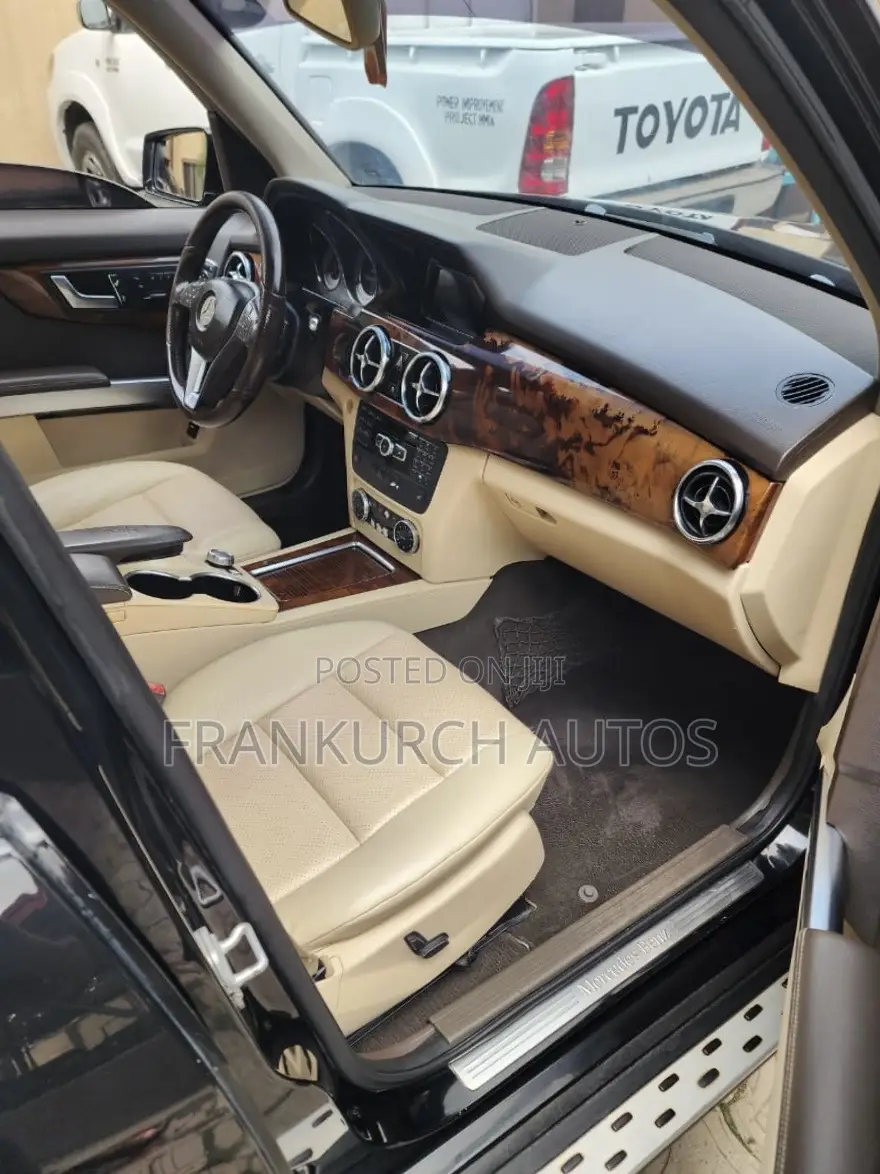 Mercedes-Benz GLK-Class 2013 Black