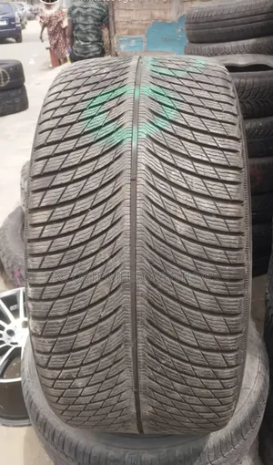 First Grade Tocumbo Tyre Available