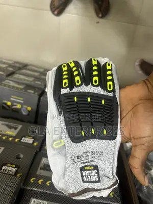 Safety Hand Gloves