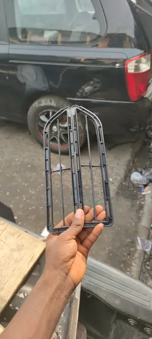 Complete Front Bumper Hilux 2020